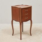 1576 3302 BEDSIDE TABLE